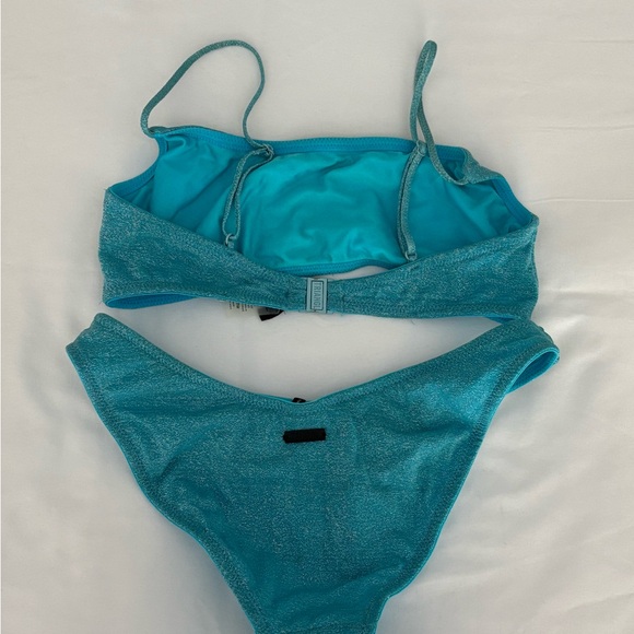 Sparkling Teal Bikini Set - Picture 3 of 5